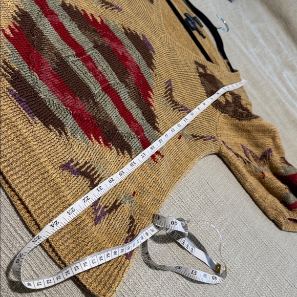 Ralph Lauren Gold and Brown linen, cotton and silk blend  V-Neck Sweater - Picture 9 of 9